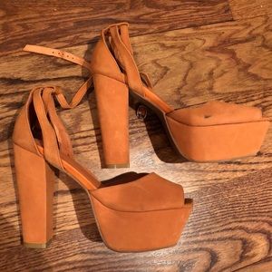 NWT—Jeffrey Campbell 8.5 Orange platform heels